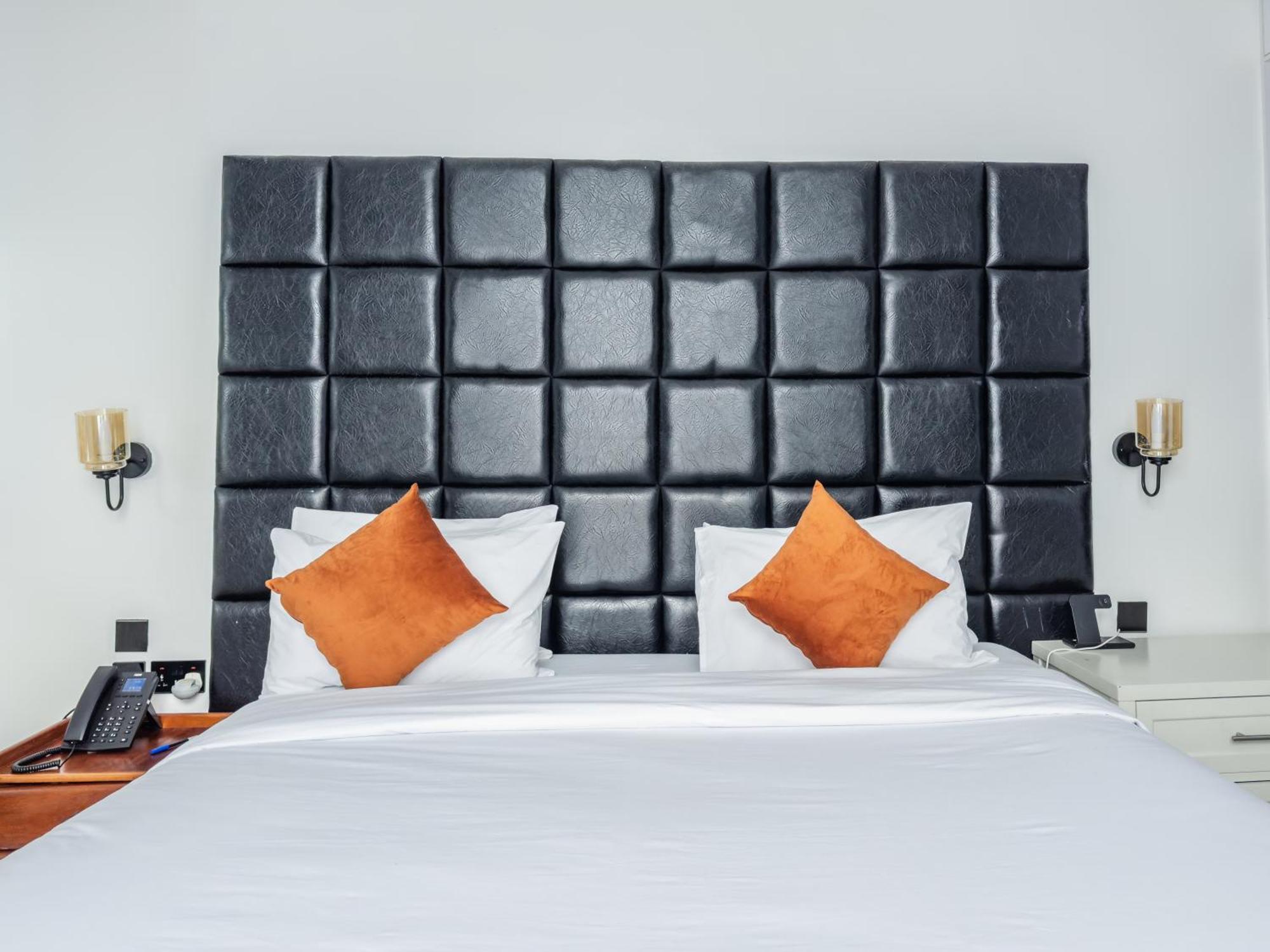 Avian Court Penthouse Aparthotel Naivasha Luaran gambar